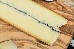 cheese board ideas which cheeses to buy how to morbier ash line